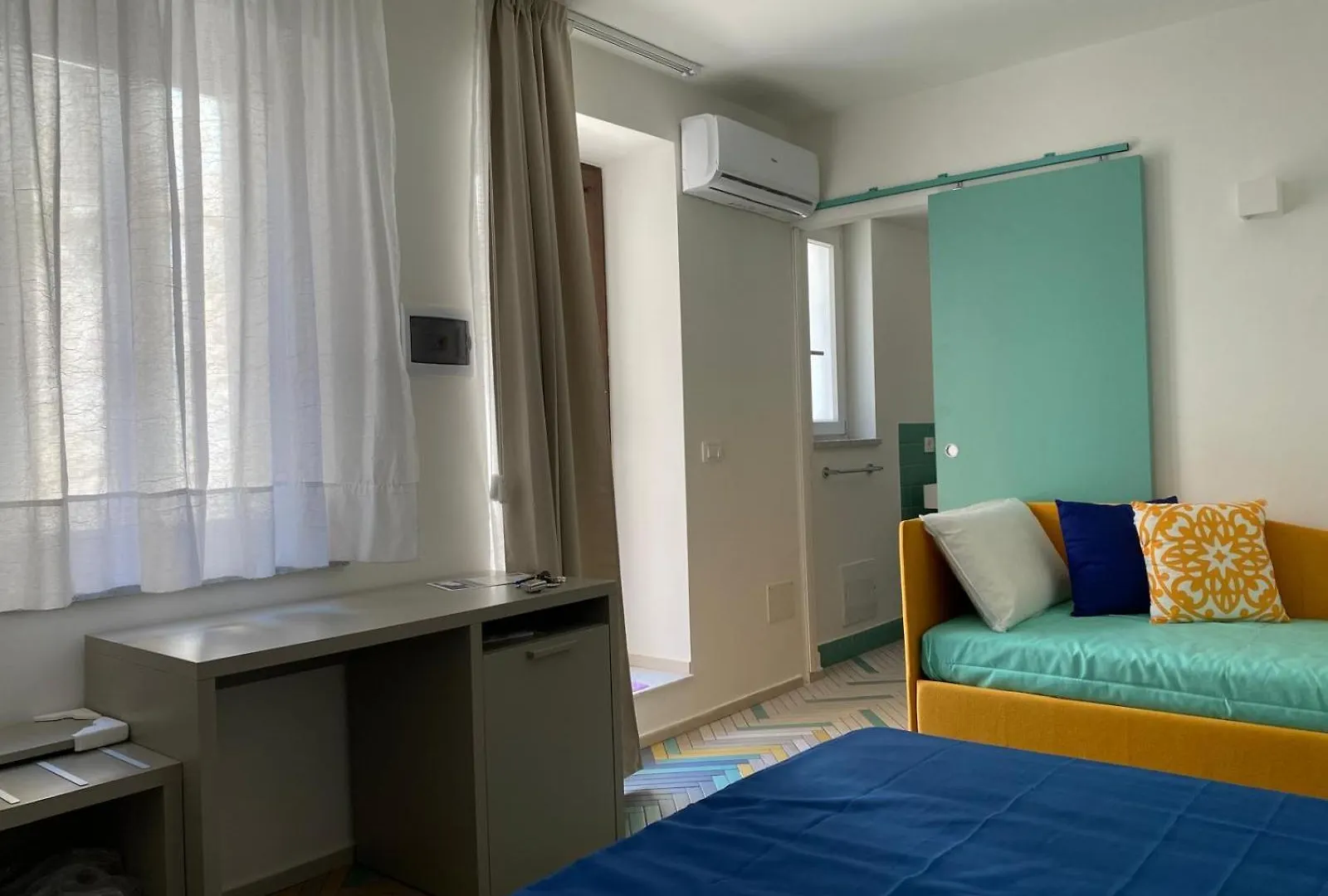 Cefalhub Cefalu 0*,  Italy