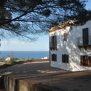 Pensión Del Vescovo, Cefalú